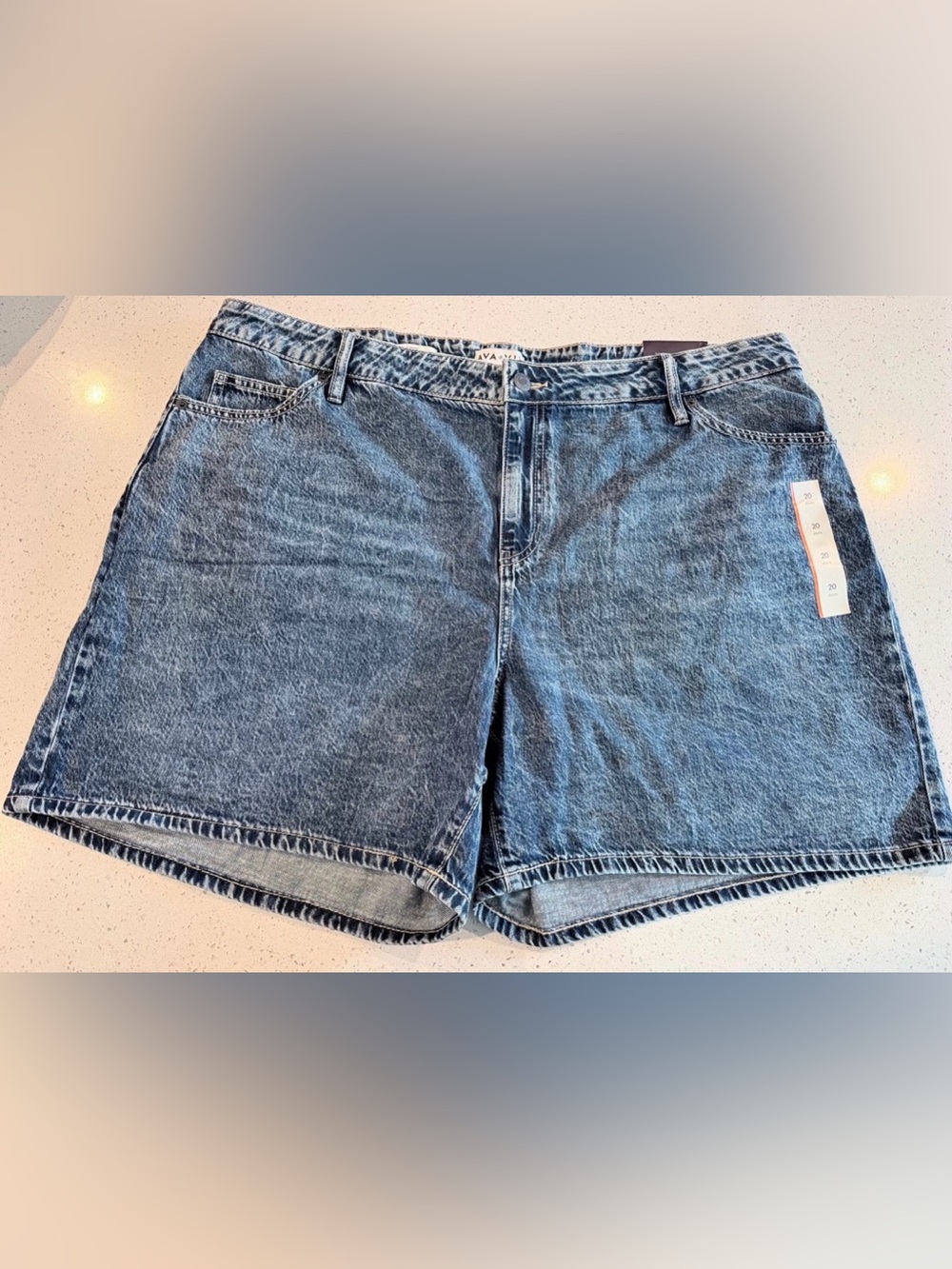 Ava & Viv Women's Midi Denim Jean Shorts, Sz 20
